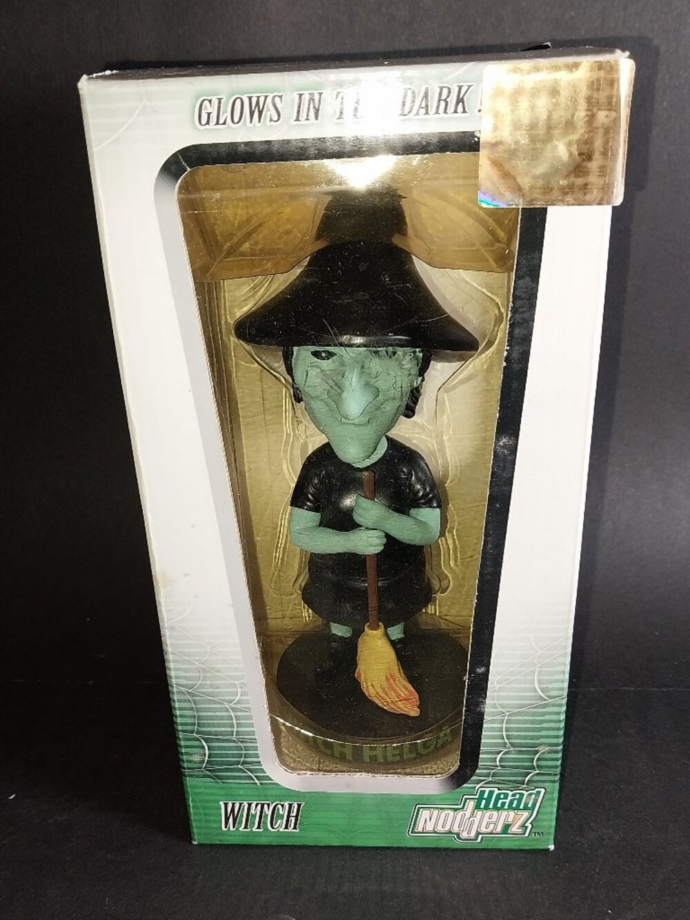 Upper Deck Limited Edition Halloween Nodderz Witch